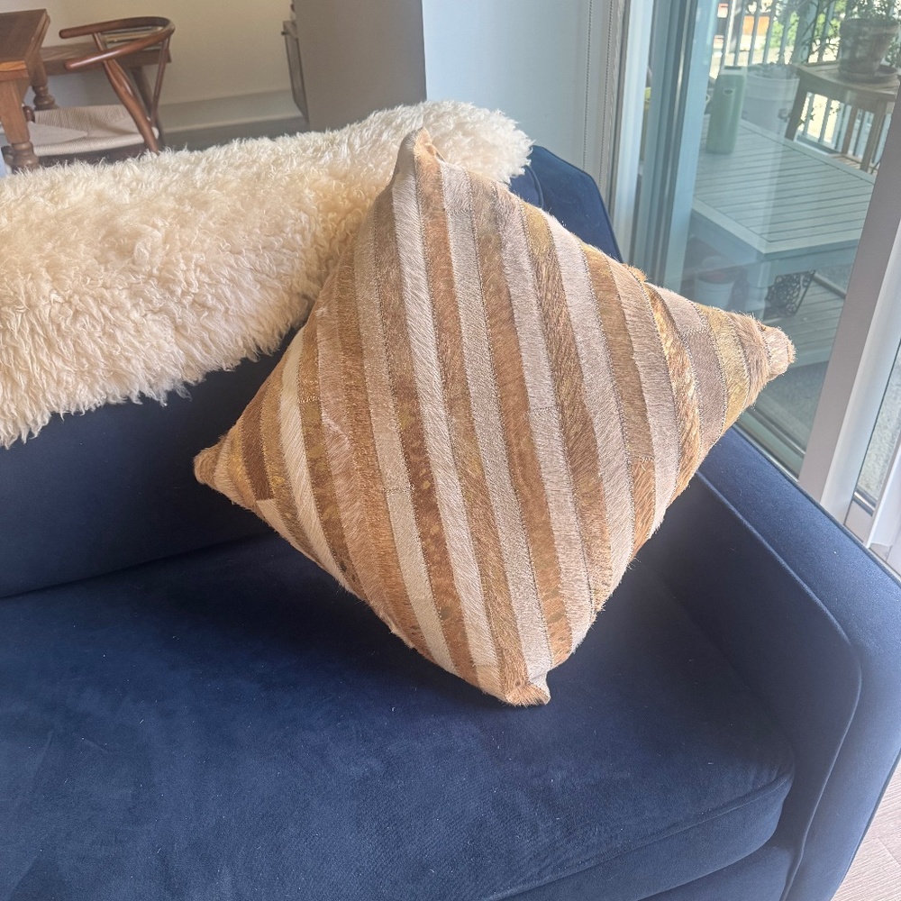 Fur and Metallic Decorative Pillow  - 18x18 - NWOT - Never displayed